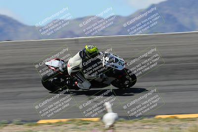media/Apr-05-2024-Apex Assassins-CVMA Friday Practice (Fri) [[ee2ef04f2b]]/3-Racer 2/Session 3 (Bowl Speed Pans)/